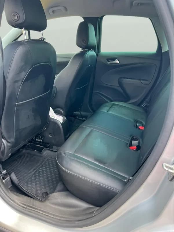 أوبل كروس لاند 2019