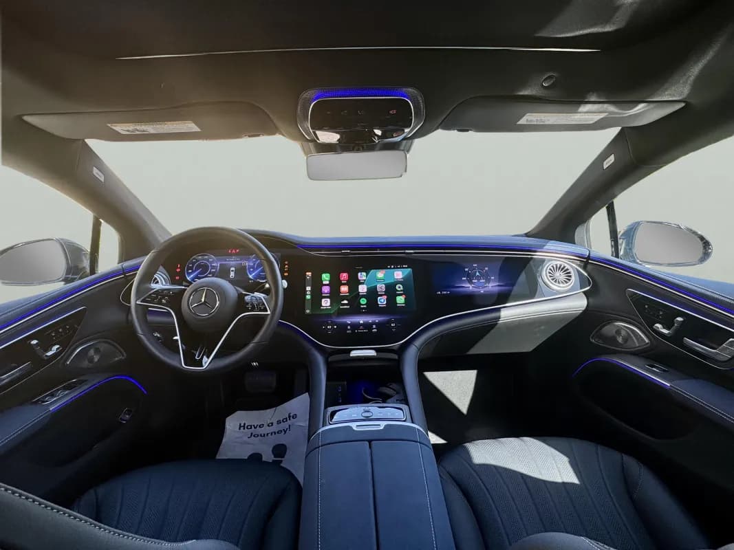 مرسيدس بنز EQS 2024