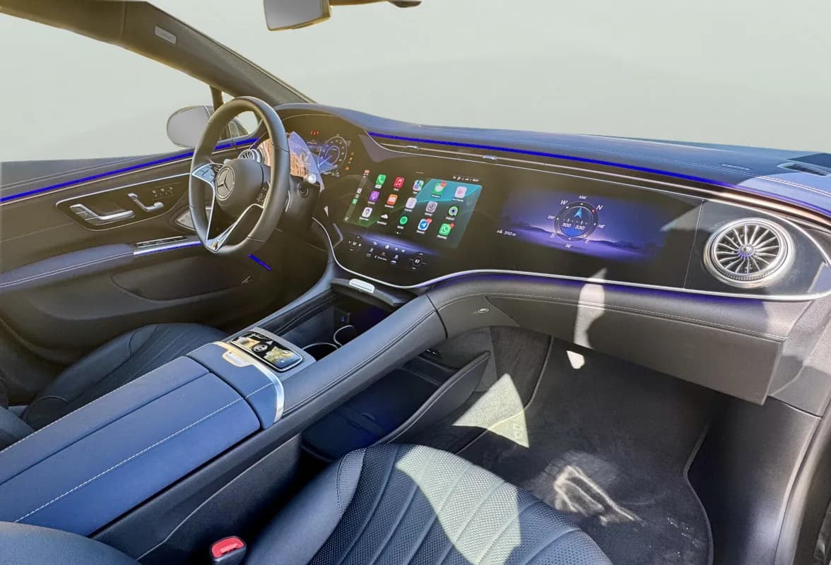 مرسيدس بنز EQS 2024