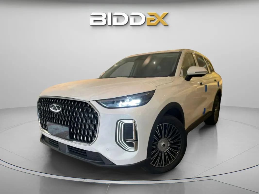 شيري تيجو 9 2026 لاكشري أبيض أوتوماتيك — جديدة