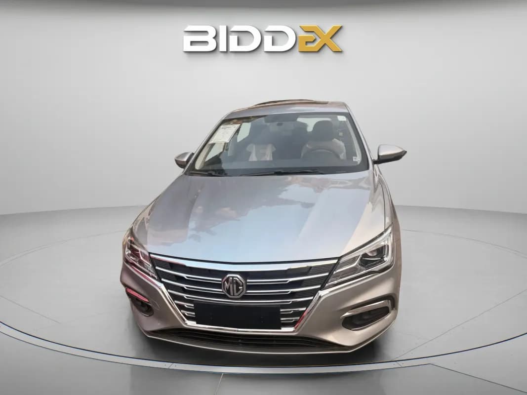 ام جي 5 2026 كومفورت فضي أوتوماتيك — جديدة