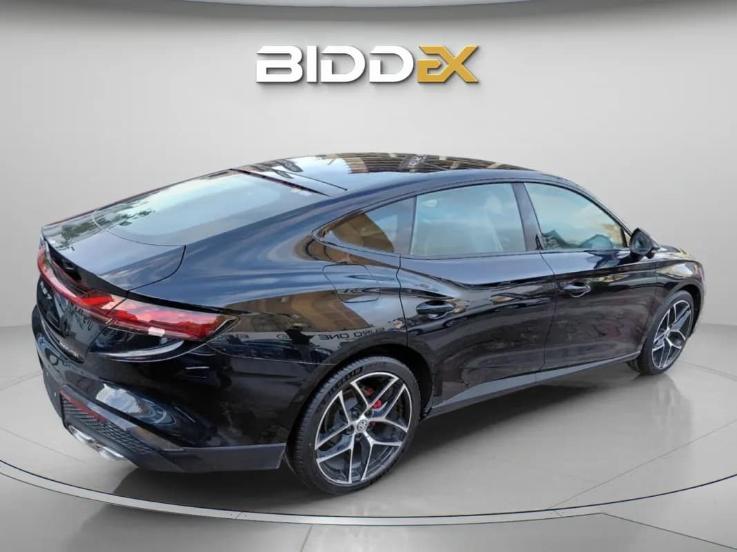 ام جي 7 2026 تروفي أسود أوتوماتيك — جديدة