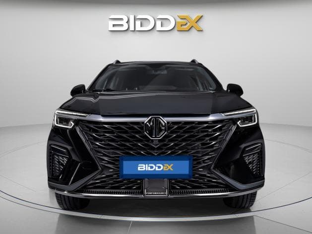 ام جي ار اكس 5 بلاس 2026 لاكشري أسود أوتوماتيك — جديدة