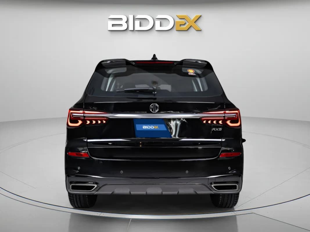 ام جي ار اكس 5 بلاس 2026 لاكشري أسود أوتوماتيك — جديدة