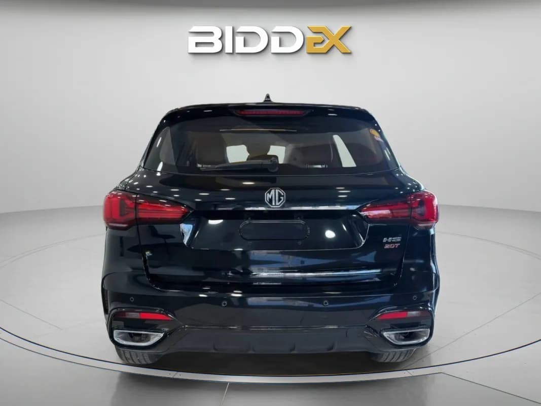 ام جي اتش اس 2026 لاكشري أسود أوتوماتيك — جديدة