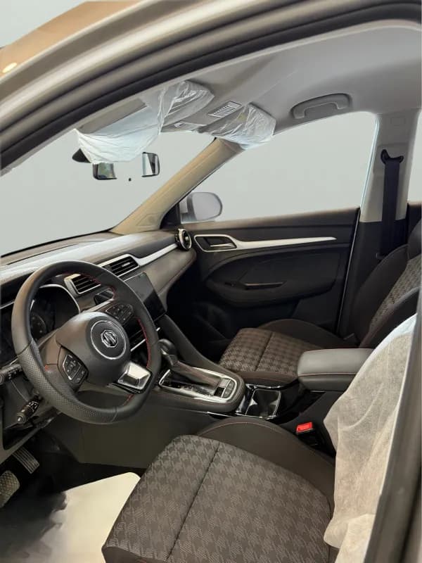 ام جي زد اس 2026 لاكشري فضي أوتوماتيك — جديدة