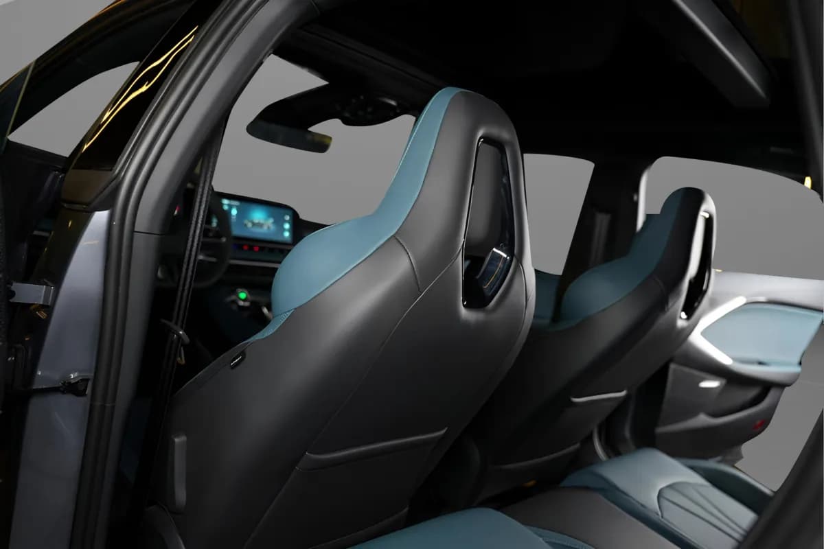 ام جي 7 2026 لاكشري رمادي أوتوماتيك — جديدة