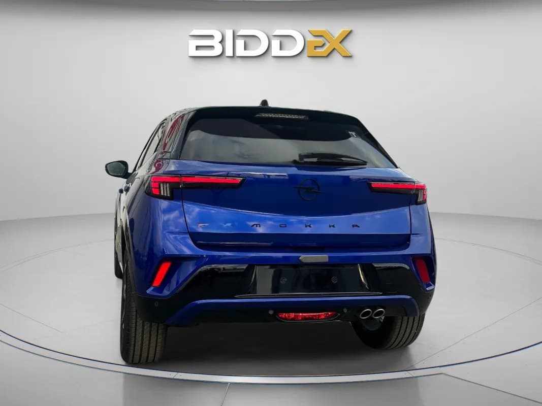 أوبل موكا 2026 بلاك اديشن ايه\تي أزرق أوتوماتيك — جديدة