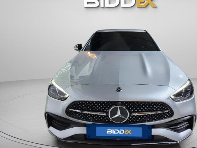 مرسيدس بنز C200 2022 ايه ام جي فضي أوتوماتيك — مستعملة