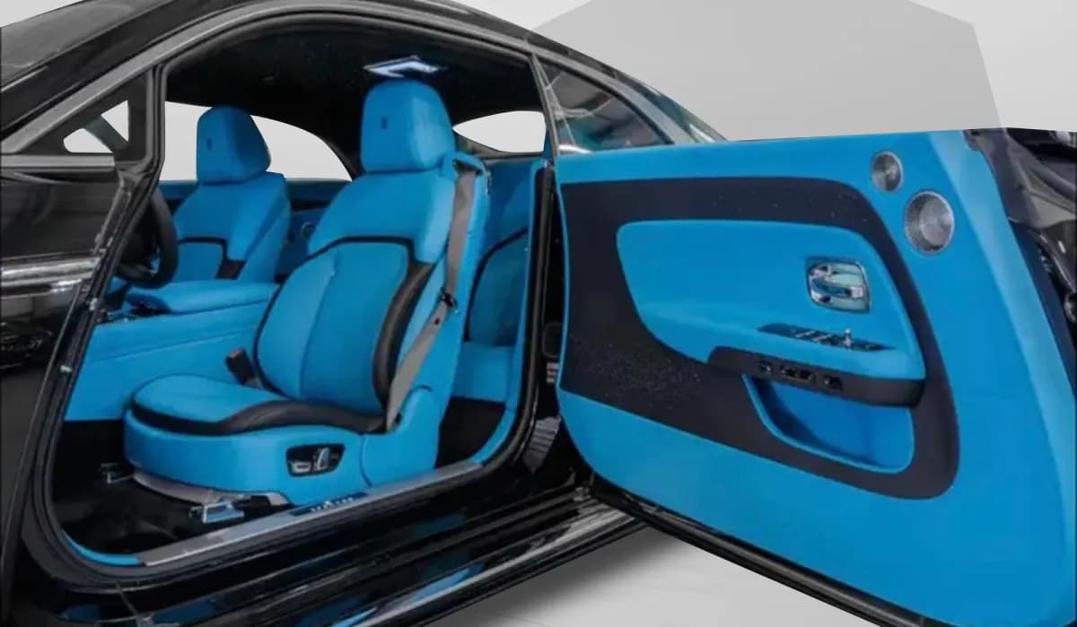 رولز رويس سبيكتري 2025