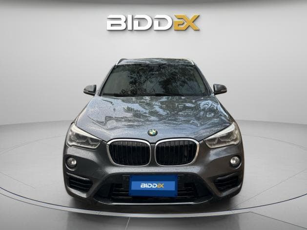 بي ام دبليو X1 2017