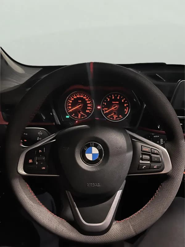 بي ام دبليو X1 2017