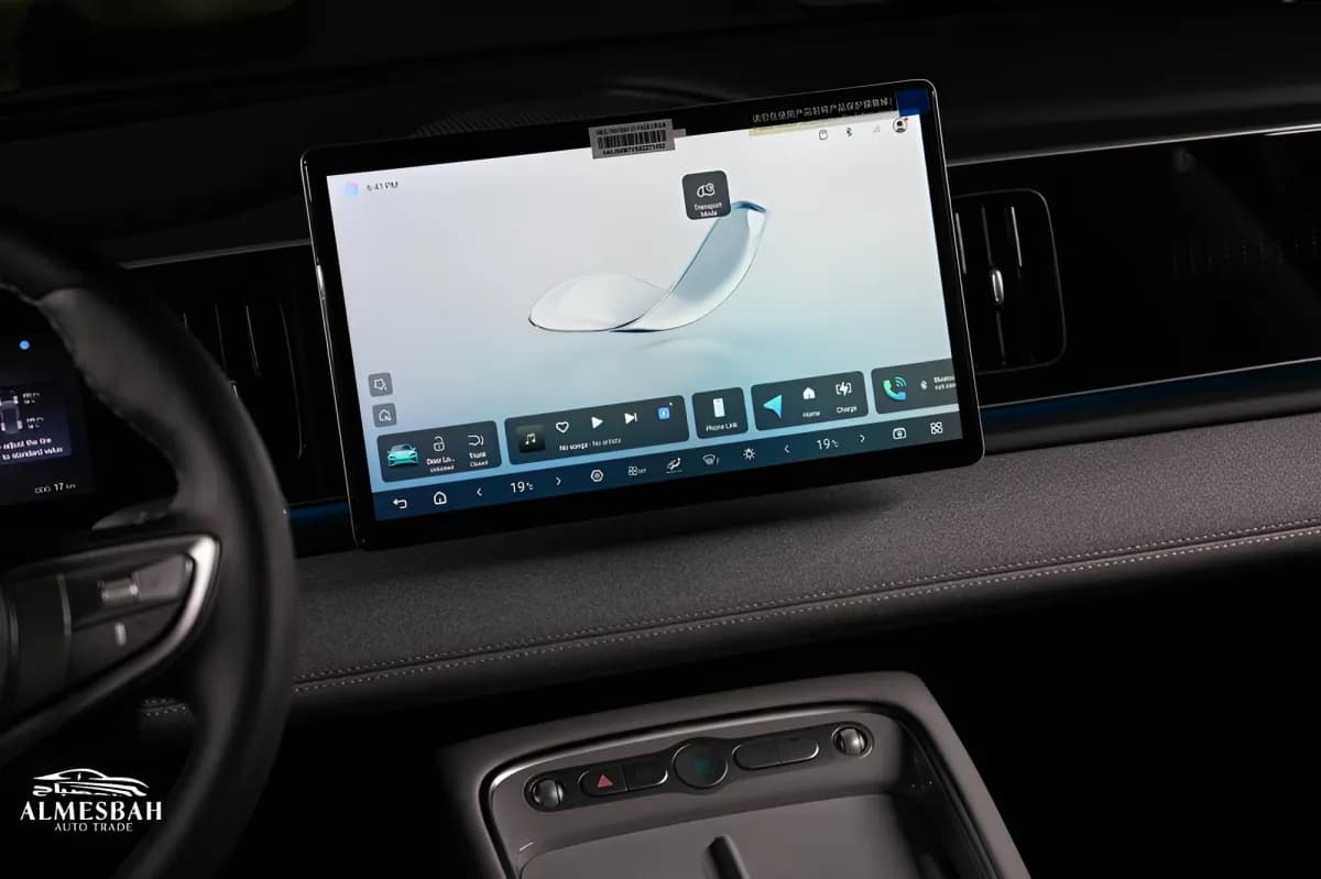 بي واي دي سيليون 2025