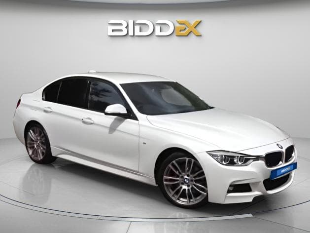 بي ام دبليو 318 2016