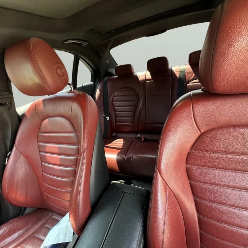 مرسيدس بنز C180 2017 ايه ام جي فضي أوتوماتيك — مستعملة