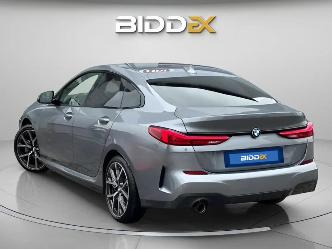 بي ام دبليو 218 2024