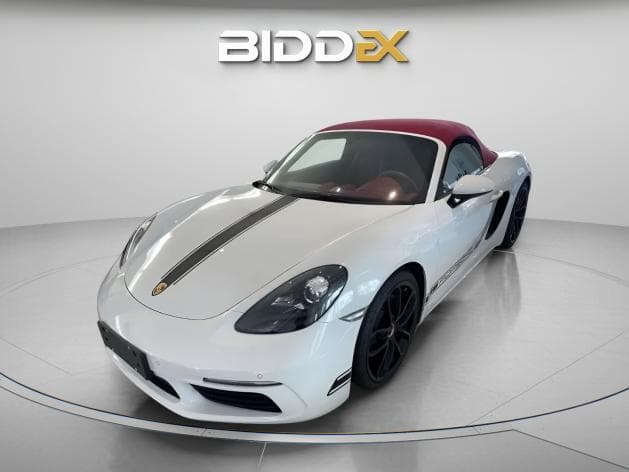 بورش 718بوكستر 2024