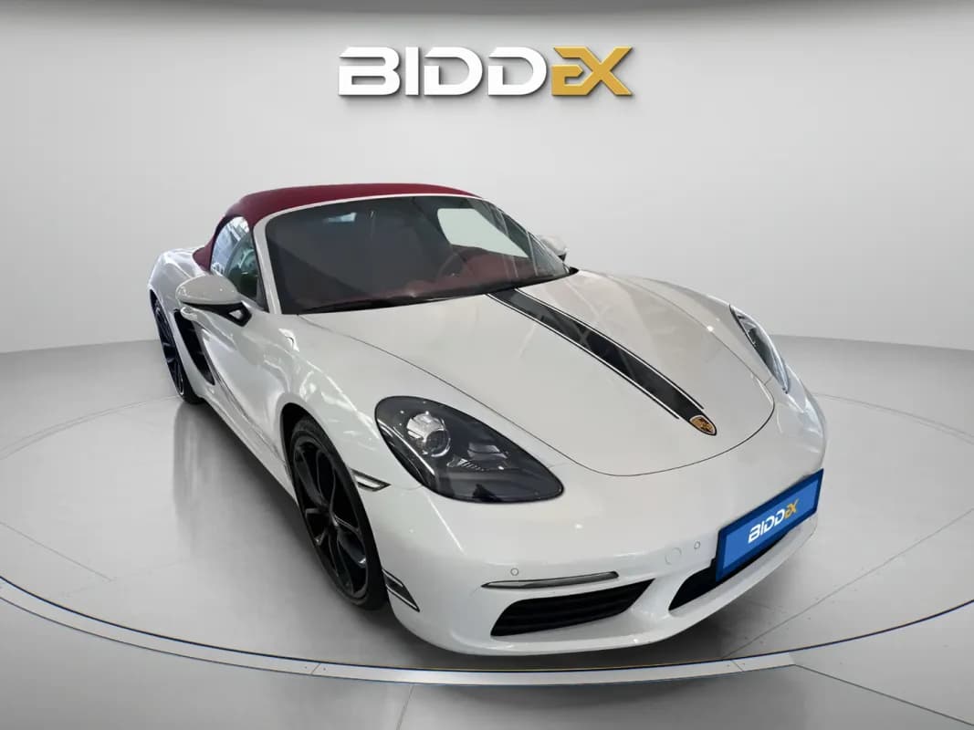 بورش 718بوكستر 2024