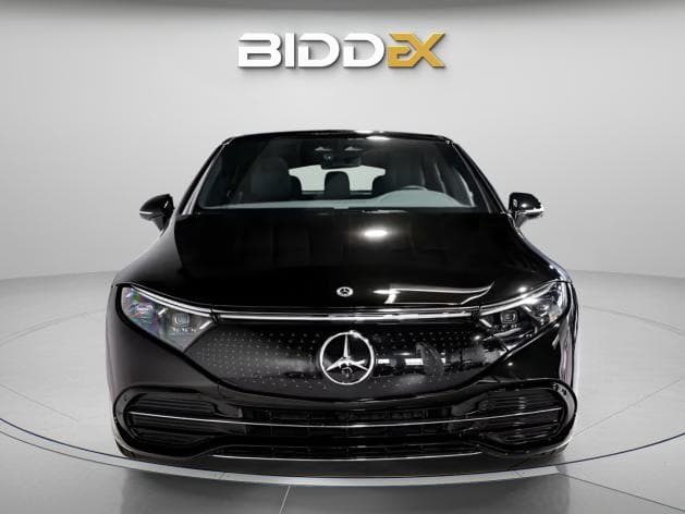 مرسيدس بنز EQS 2024