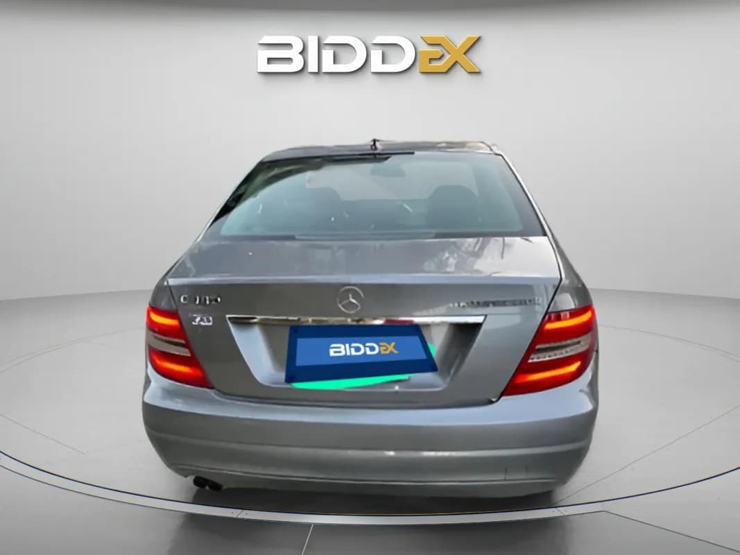 مرسيدس بنز C180 2012