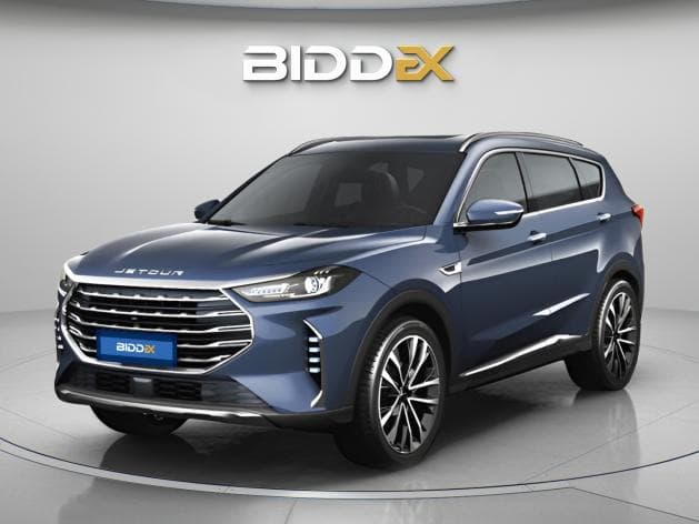 جيتور اكس 70 بلس 2026 لاكشري أزرق الداكن أوتوماتيك — جديدة