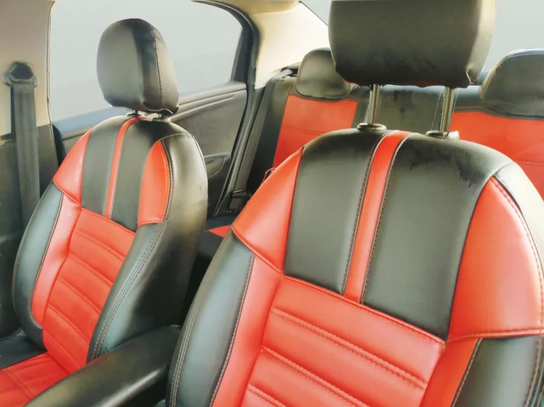 مرسيدس بنز C180 2021 كلاسيك أزرق أوتوماتيك — مستعملة