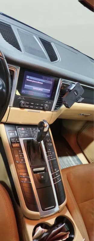 بورش ماكان 2018 فولي لوديد أزرق أوتوماتيك — مستعملة