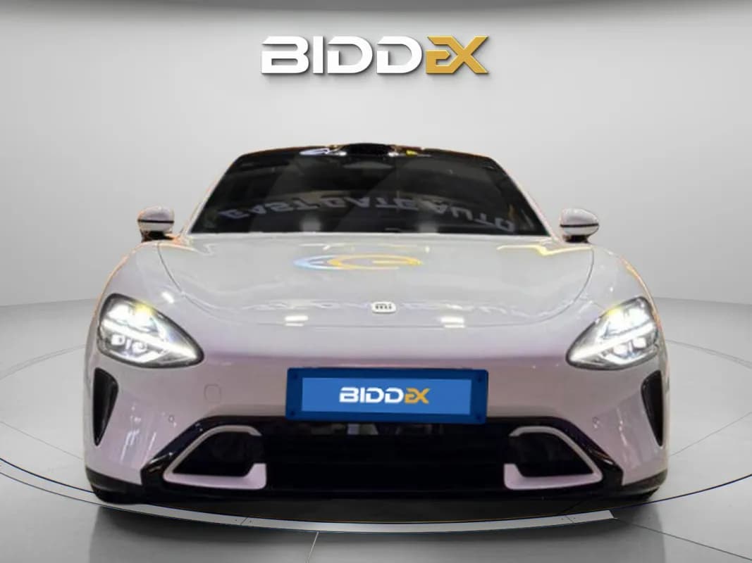 شاومي اس يو 7 2025 برو أبيض أوتوماتيك — جديدة