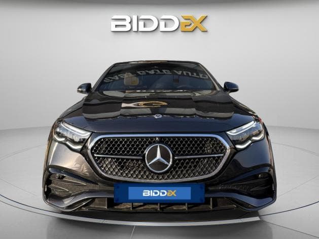 مرسيدس بنز E200 2025 بريميوم بلس رمادي أوتوماتيك — جديدة - 1