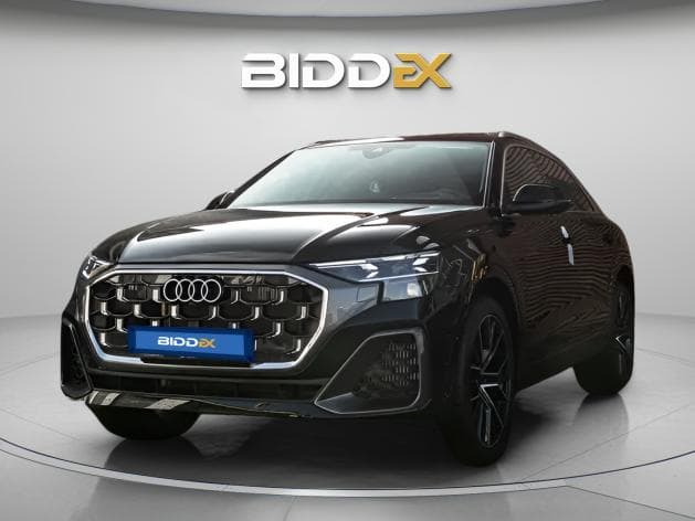 أودي Q8 2025 اس لاين رمادي أوتوماتيك — جديدة