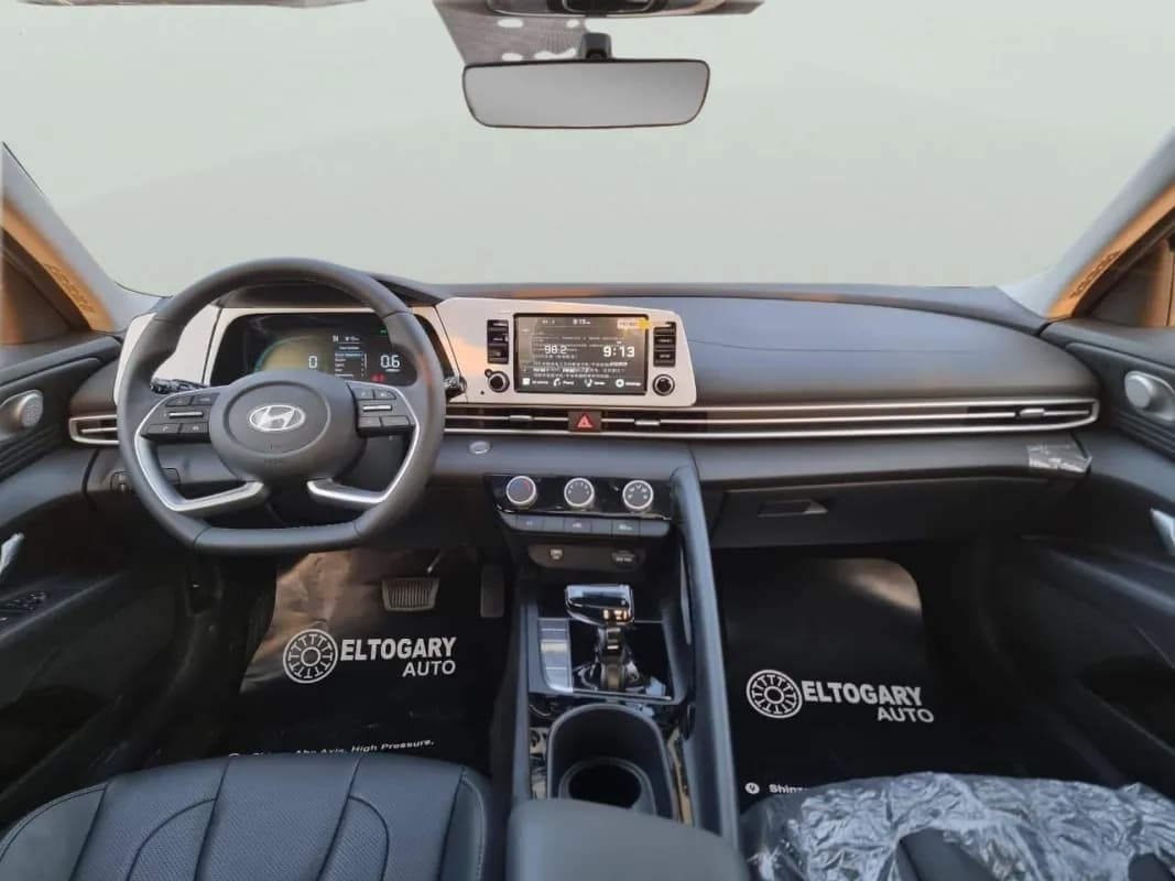 هيونداي النترا CN7 2025 بلاك ديموند رمادي أوتوماتيك — جديدة