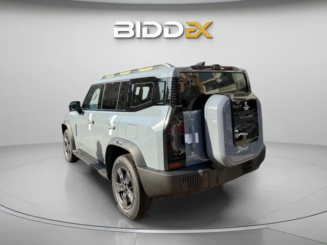 جيتور تي 2 2026 لاكشري رمادي ناردو أوتوماتيك — جديدة