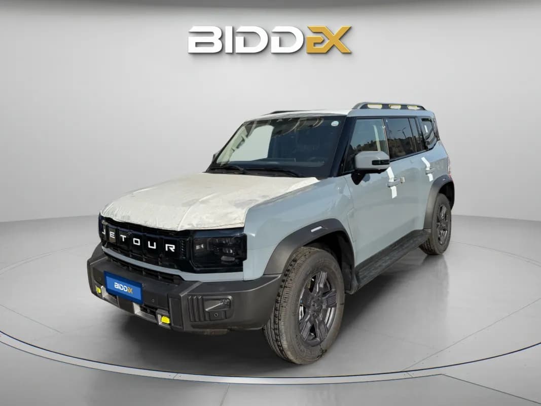 جيتور تي 2 2026 لاكشري رمادي ناردو أوتوماتيك — جديدة