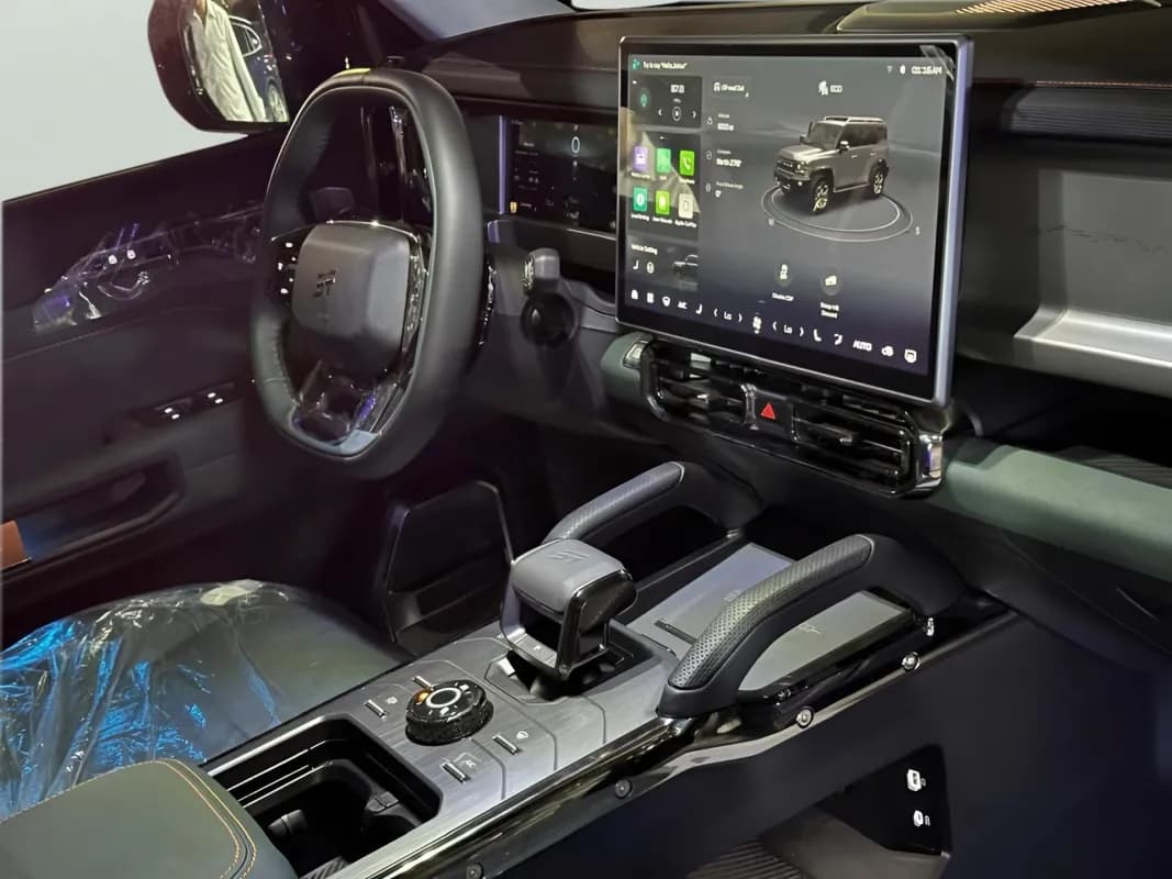 جيتور تي 2 2026 لاكشري أسود أوتوماتيك — جديدة