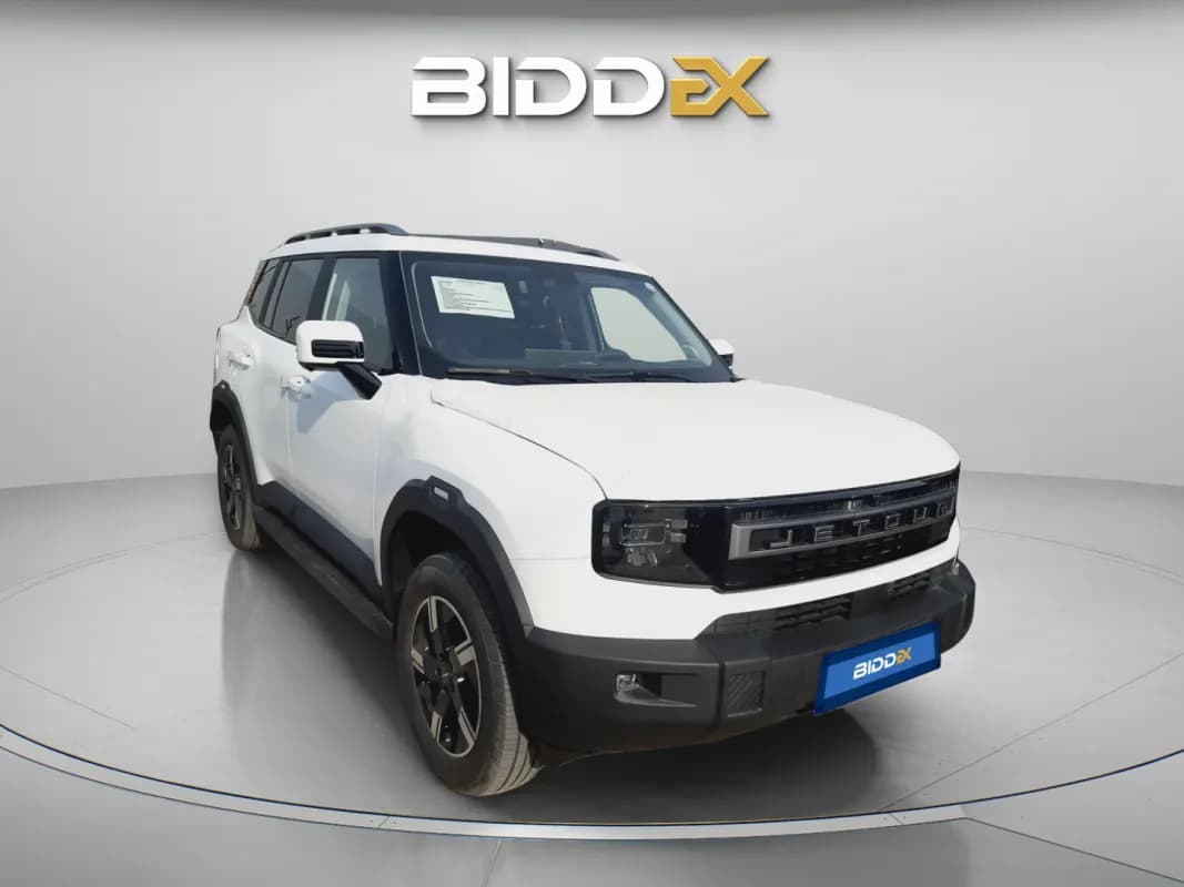 جيتور تي 1 2026 لاكشيري أبيض أوتوماتيك — جديدة