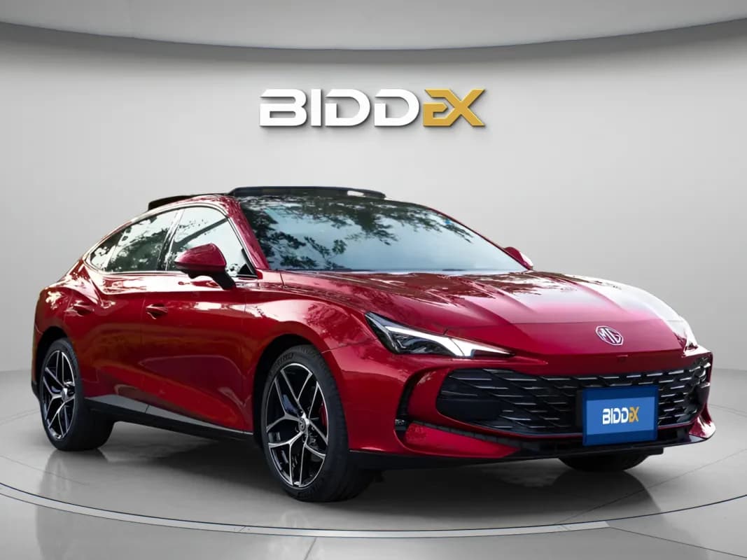 ام جي 7 2026 تروفي أحمر أوتوماتيك — جديدة