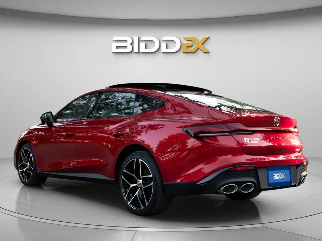 ام جي 7 2026 تروفي أحمر أوتوماتيك — جديدة