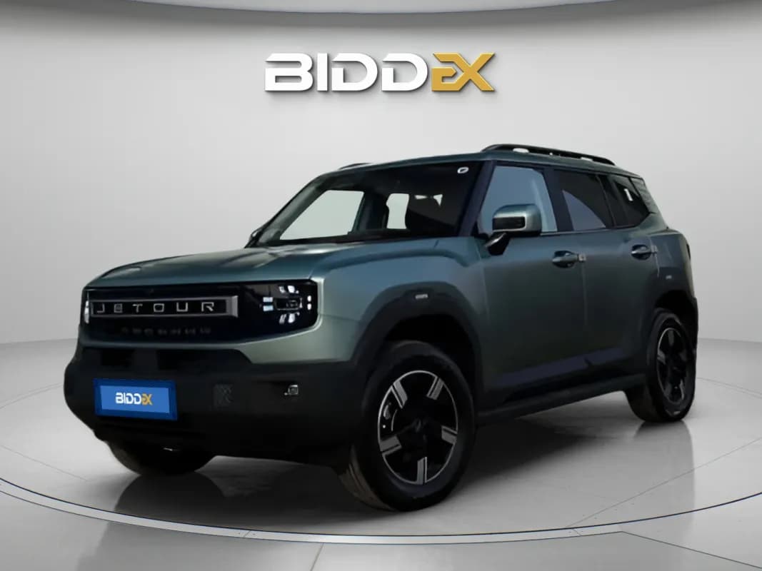 جيتور تي 1 2026 لاكشيري رمادي أوتوماتيك — جديدة