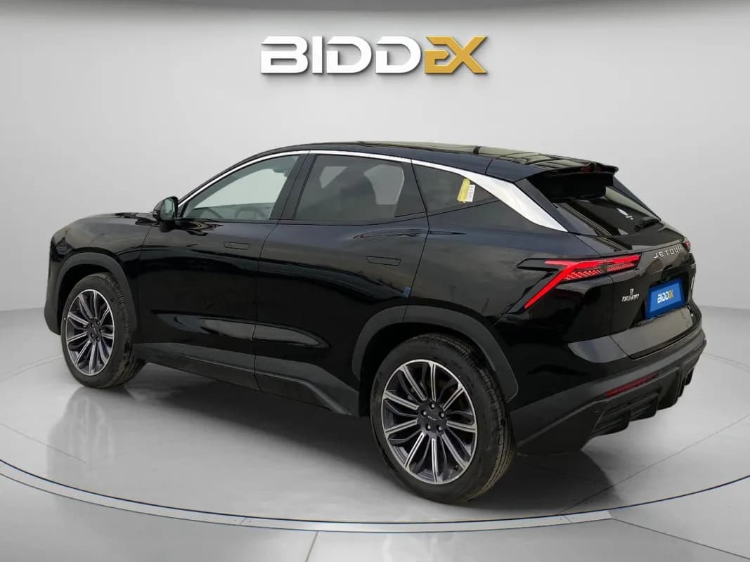 جيتور داشنج 2026 لاكشري أسود أوتوماتيك — جديدة