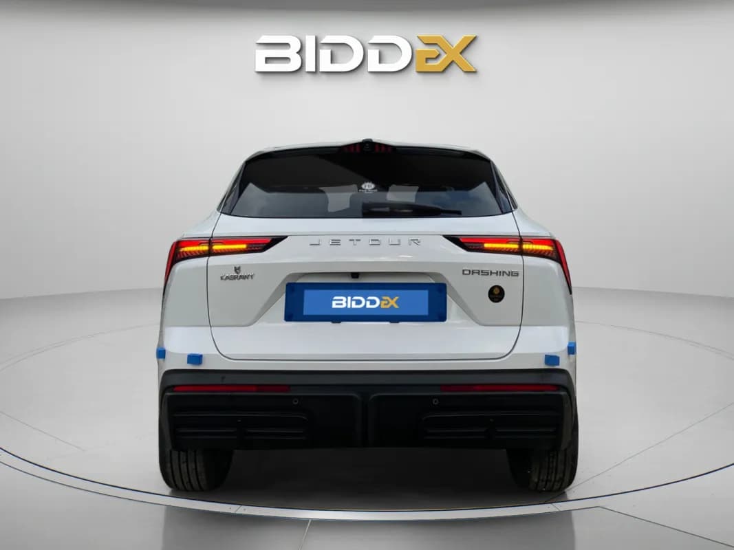 جيتور داشنج 2026 لاكشري أبيض أوتوماتيك — جديدة