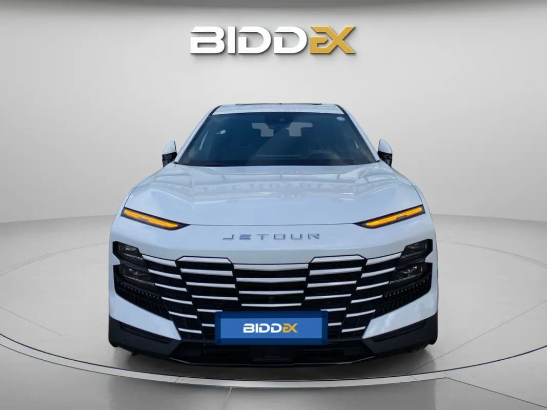 جيتور داشنج 2026 لاكشري أبيض أوتوماتيك — جديدة