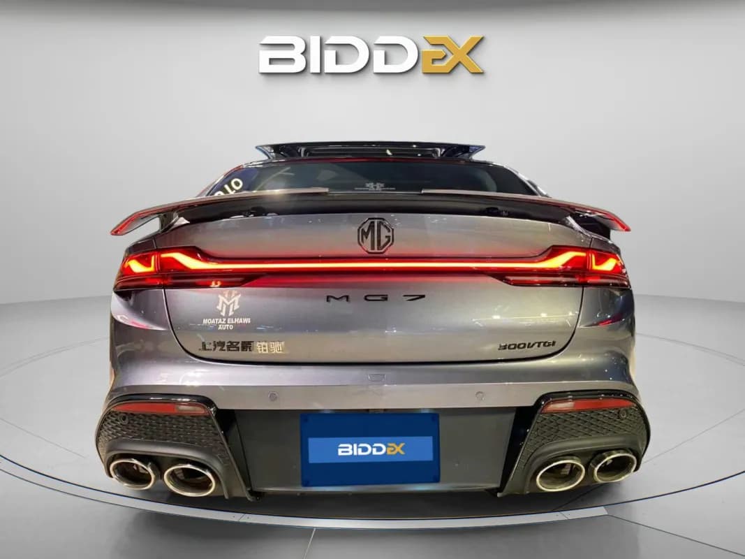 ام جي 7 2026 لاكشري رمادي أوتوماتيك — جديدة