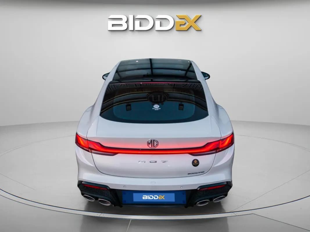 ام جي 7 2026 لاكشري أبيض أوتوماتيك — جديدة