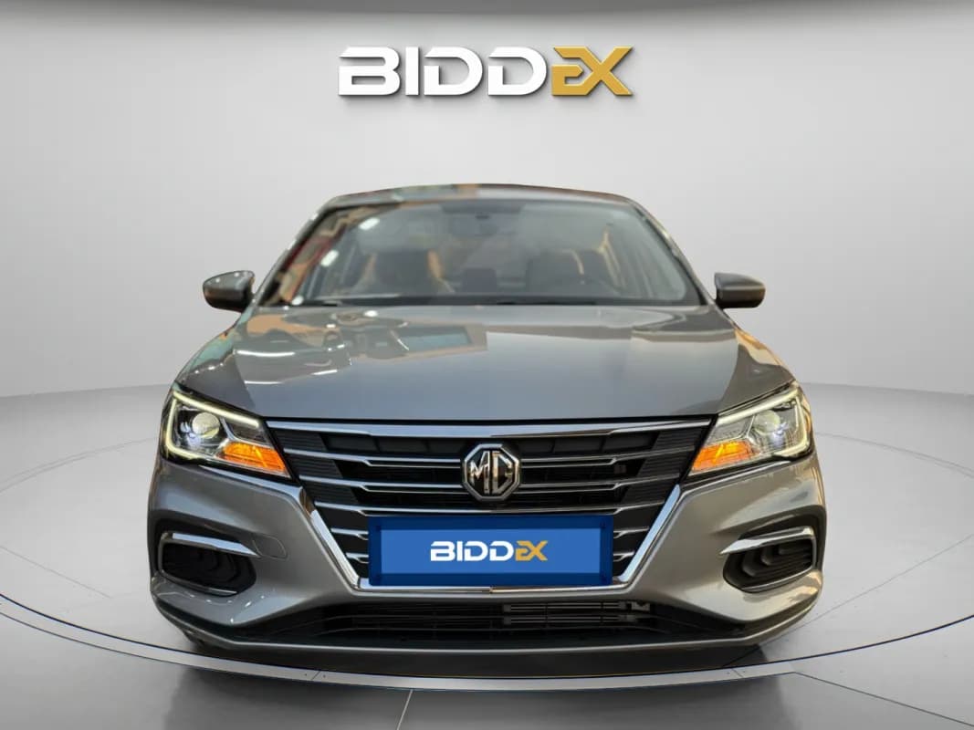 ام جي 5 2026 كومفورت فضي أوتوماتيك — جديدة