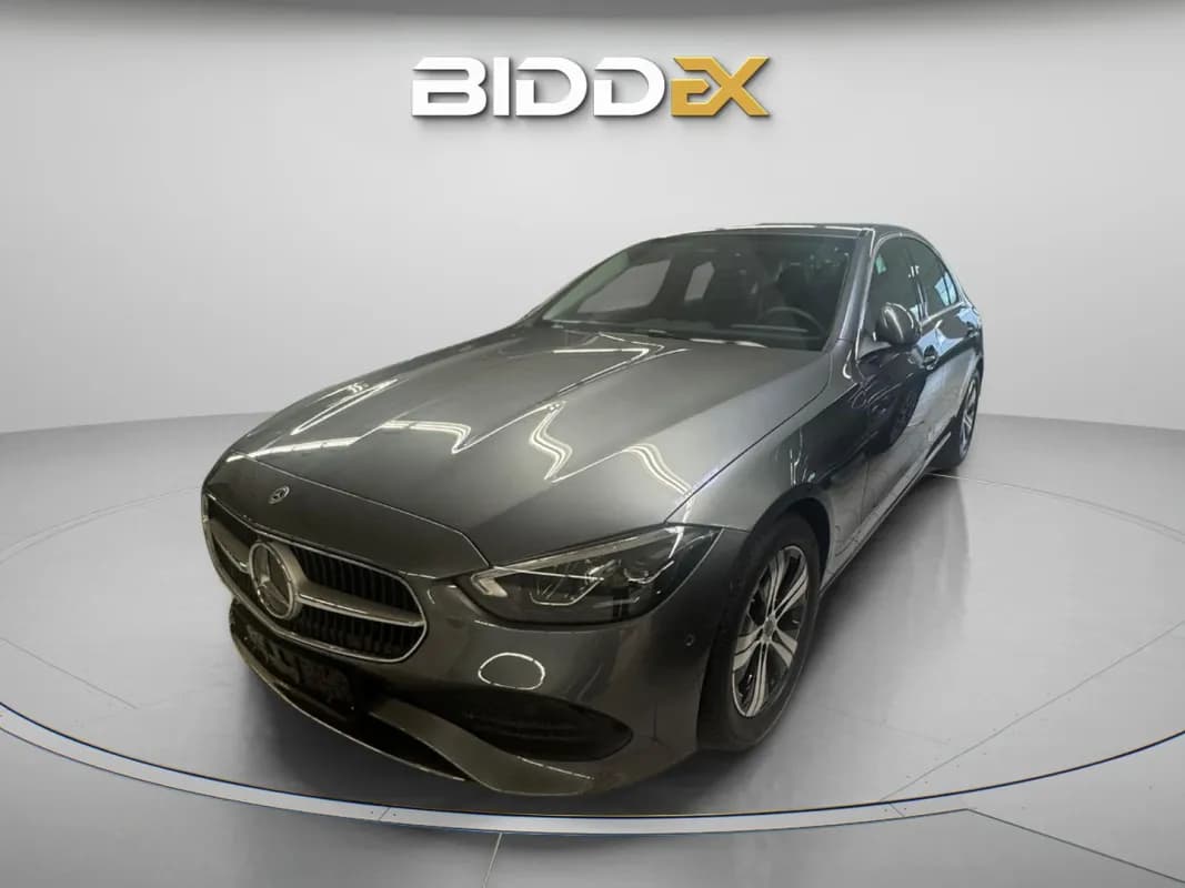 مرسيدس بنز C200 2024