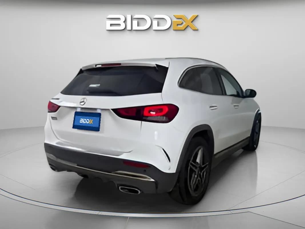 مرسيدس بنز GLA 200 2021