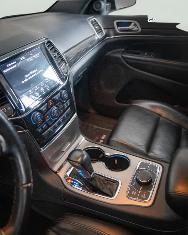 جيب جراند شيروكي 2021