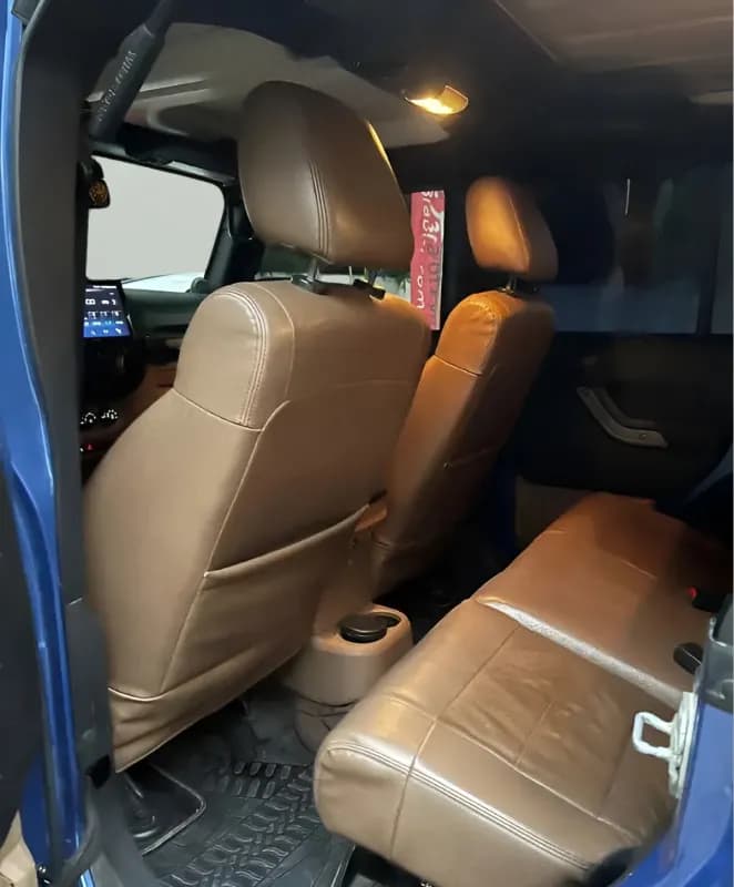 جيب رانجلر 2013