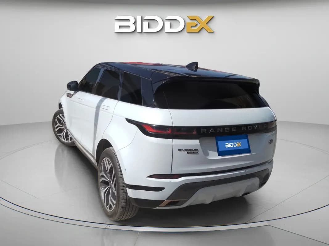 رينج روفر ايفوك 2020 P200 ار داينمك أبيض أوتوماتيك — مستعملة