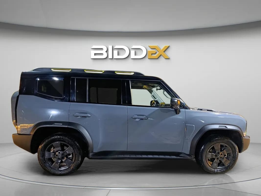 جيتور تي 2 2025 لاكشري رمادي ناردو أوتوماتيك — مستعملة